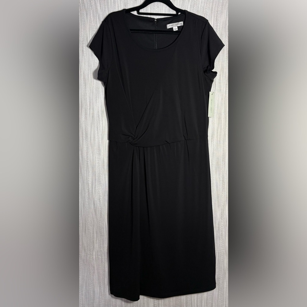 Larry Levine Classic Black Midi Dress